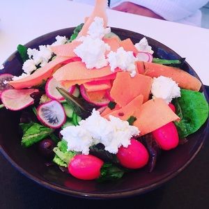 Meet your Posher, Agnes